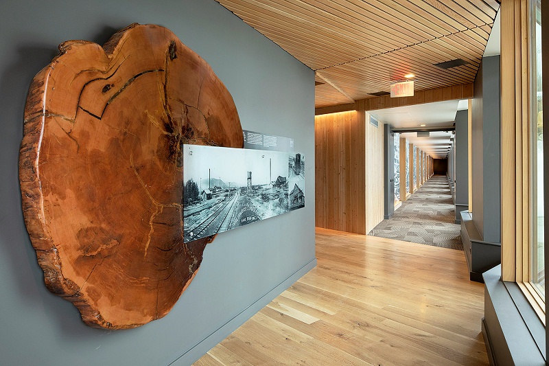 艺加设计-酒店设计-Humbird酒店：现代与自然融合的滑雪度假酒店