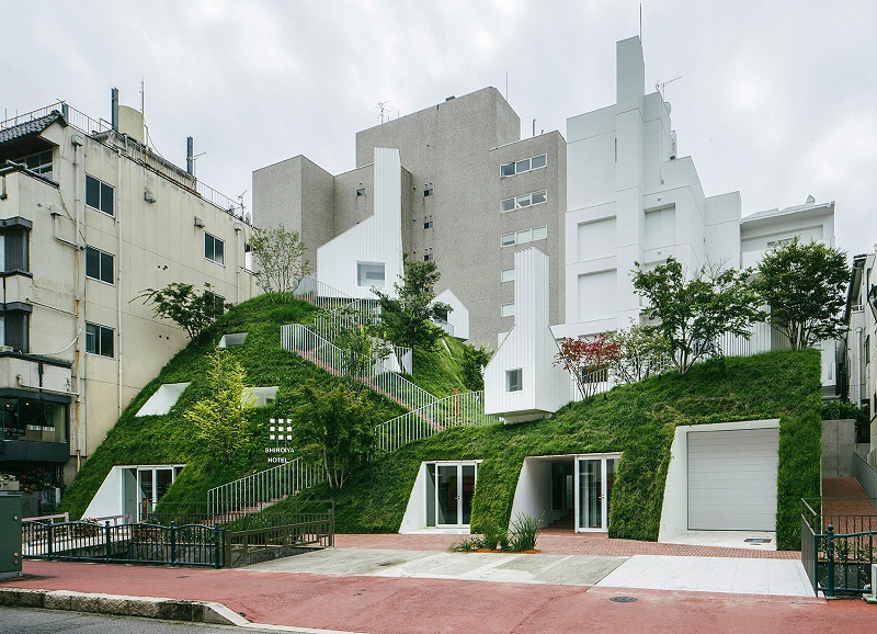 艺加酒店设计为您分享：SHIROIYA酒店：起伏的绿色山丘，与前桥市共同生长