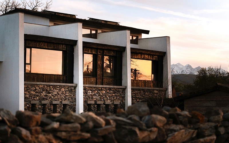 艺加设计-酒店设计-大野松山酒店：草原游牧语境下的在地营造